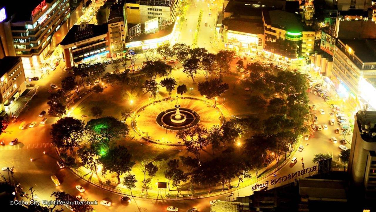 Horizon 101 A3 Shortwalk Robinson Mall Mango Sq Cebu Extérieur photo